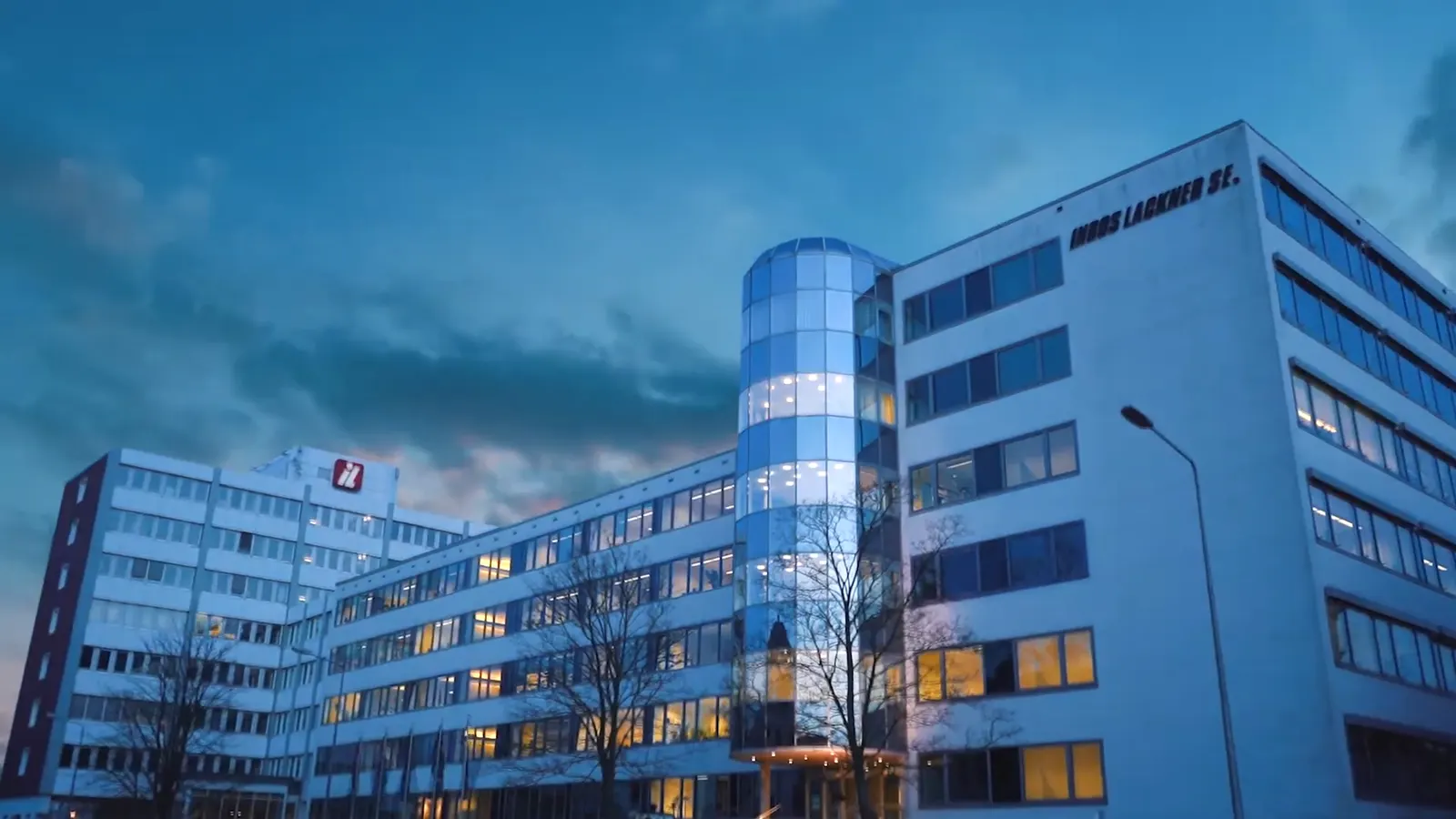 Standbild aus „„Wir sind IL.“ — Recruitingfilm“ für Inros Lackner SE