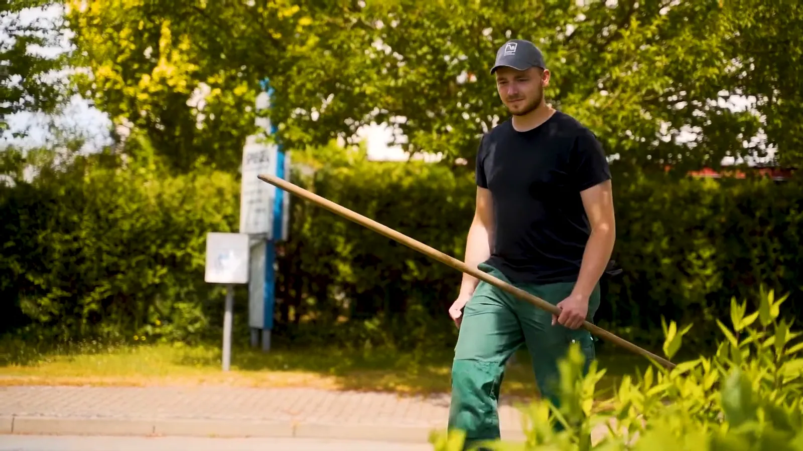 Standbild aus „Imagefilm Tollense Garten- und Landschaftsbau“ — Imagefilm für Tollense GaLaBau